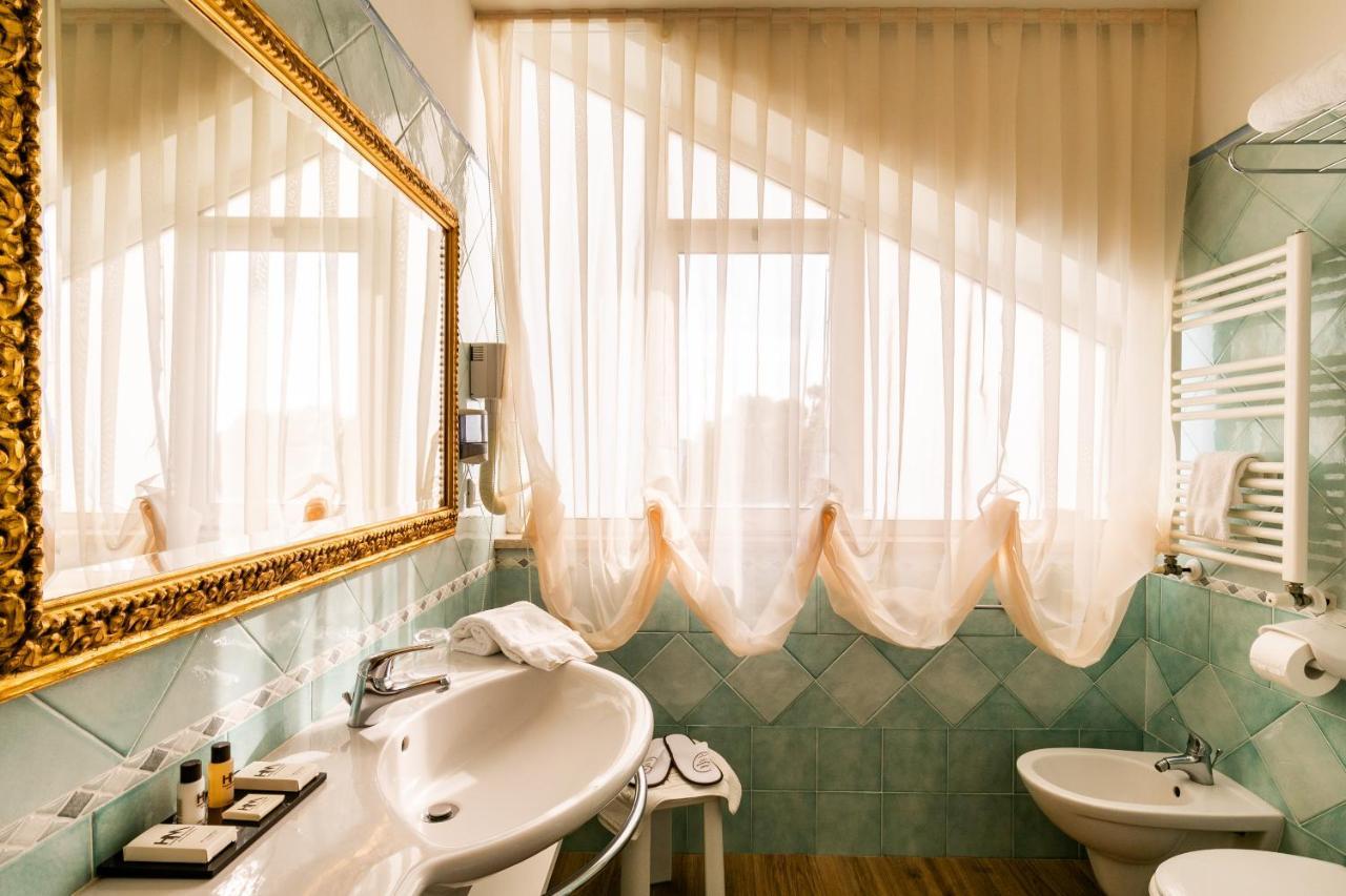Hotel Mazzanti Milano Marittima Eksteriør billede