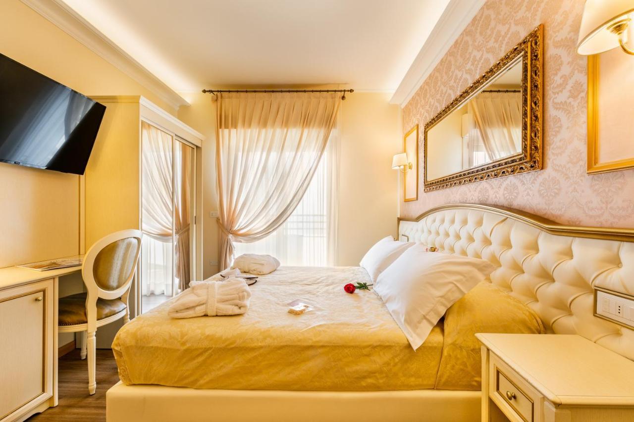 Hotel Mazzanti Milano Marittima Eksteriør billede